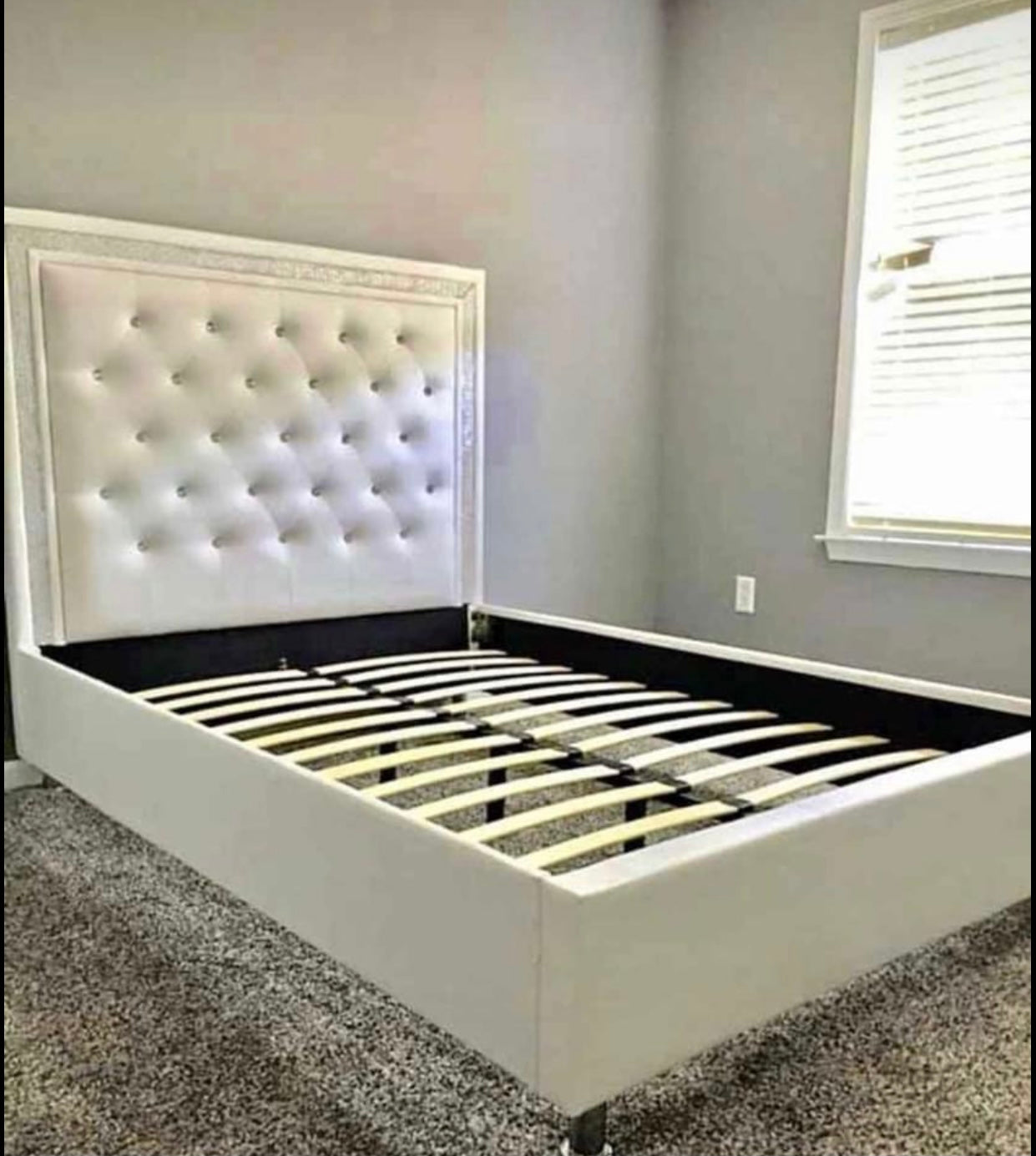 #9200-F 1PC FULL WHITE RHINESTONE PLATFORM BED