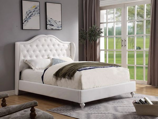 #9312-QN 1PC BUTTON TUFTED WHITE LEATHER PLATFORM BED!!!